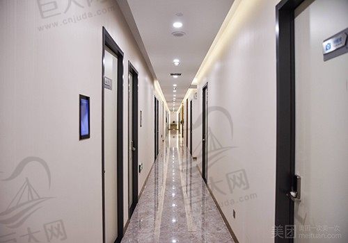 嘉怡美医疗美容门诊部走廊