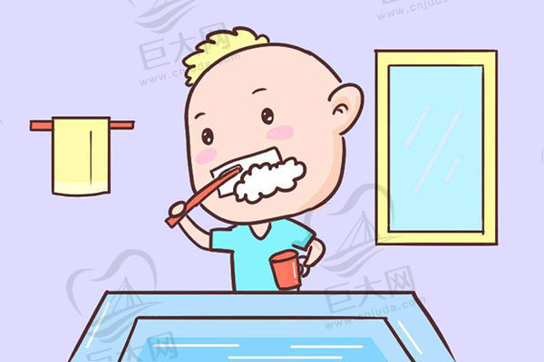 儿童换牙齿的期间应该注意勤刷牙