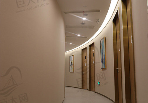 台州艺星医疗美容医院走廊