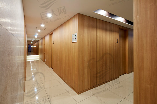 韩国菲斯莱茵整形医院二楼走廊