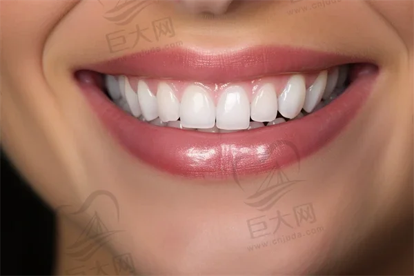 杭州牙齿种植排名最好的口腔医院，杭州优梨口腔连锁实力值得信赖！