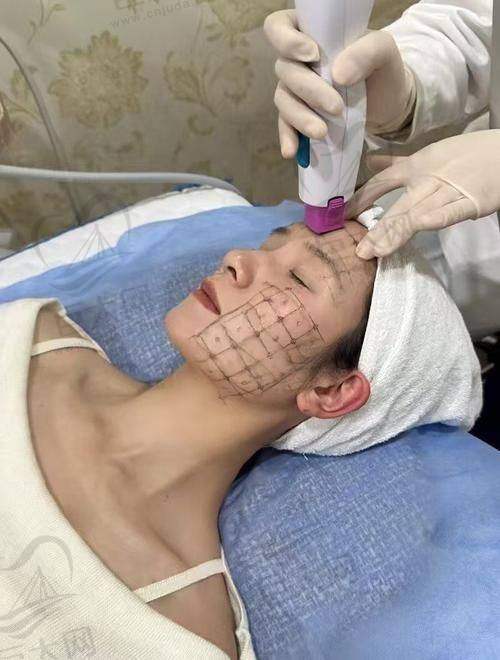 价格受多种因素影响