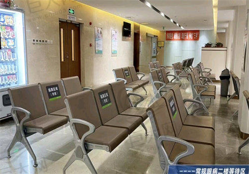 亮瞳爱尔眼科地址与交通