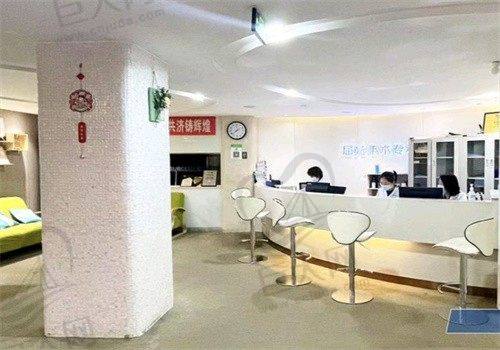 近视手术优惠与避坑指南