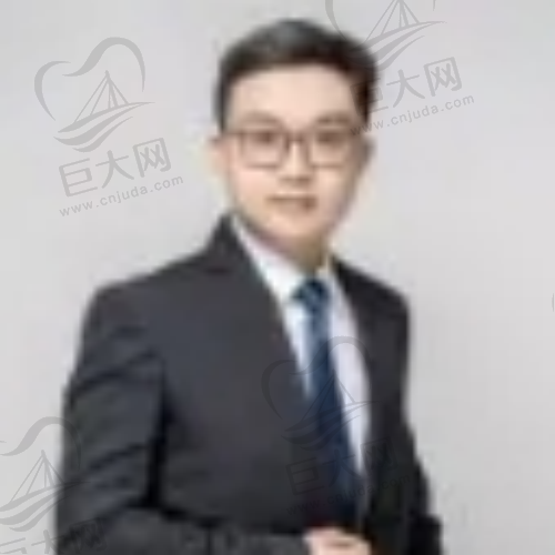叶巍